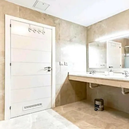 Magnolia Golf Apartamento أذيخي