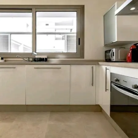 Magnolia Golf Apartamento أذيخي